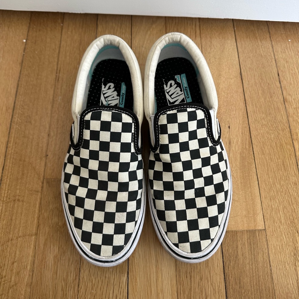 Vans slip on checkered